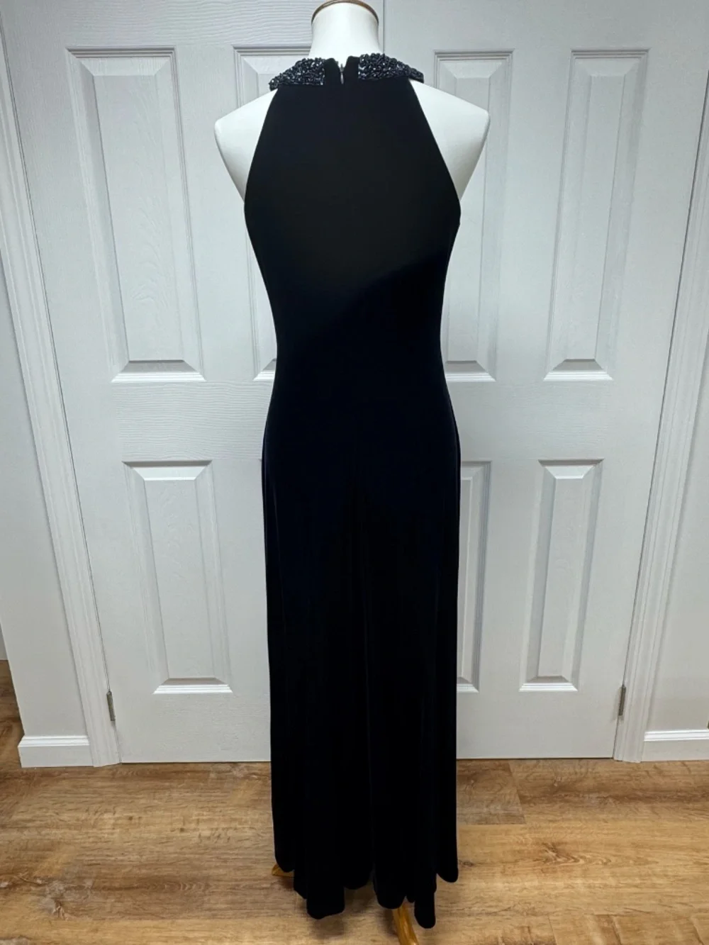 Alex Evenings Vintage Navy Blue Velvet Sleeveless With Beaded Neckline - Size 10 - Picture 2 of 12